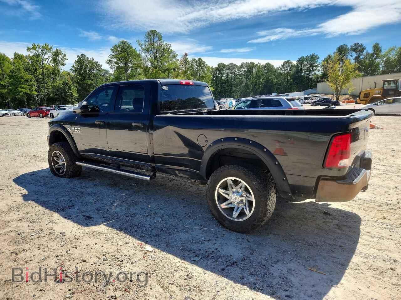 2018 RAM 2500 - VIN: 3C6UR5HL8JG307357 - Photo 2
