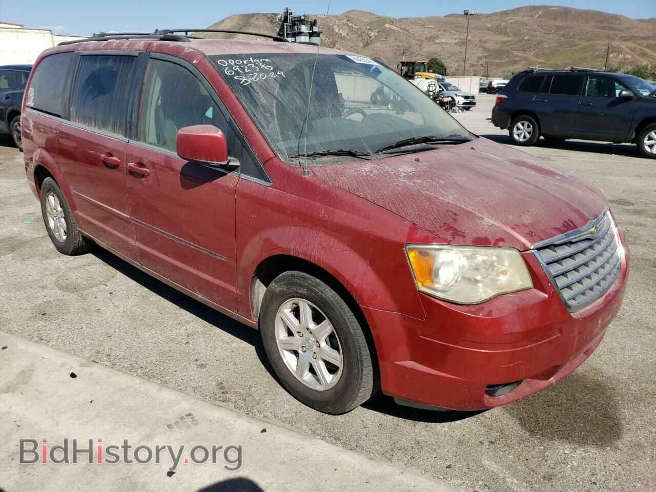 2008 CHRYSLER MINIVAN - VIN: 2A8HR54P68R692336 - Фото 4