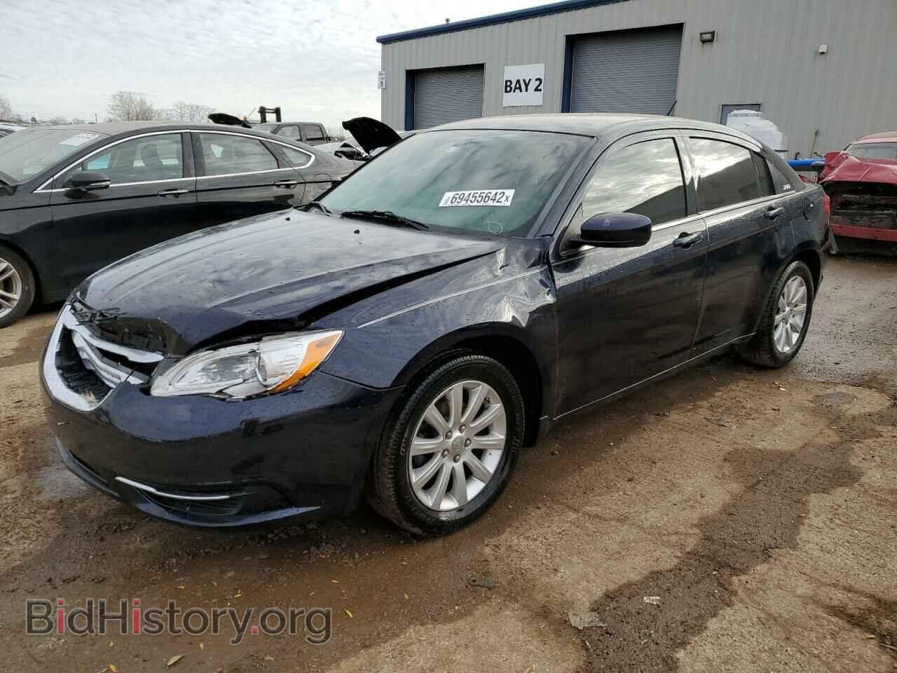 Photo 1C3BC1FB8BN593955 - CHRYSLER 200 2011