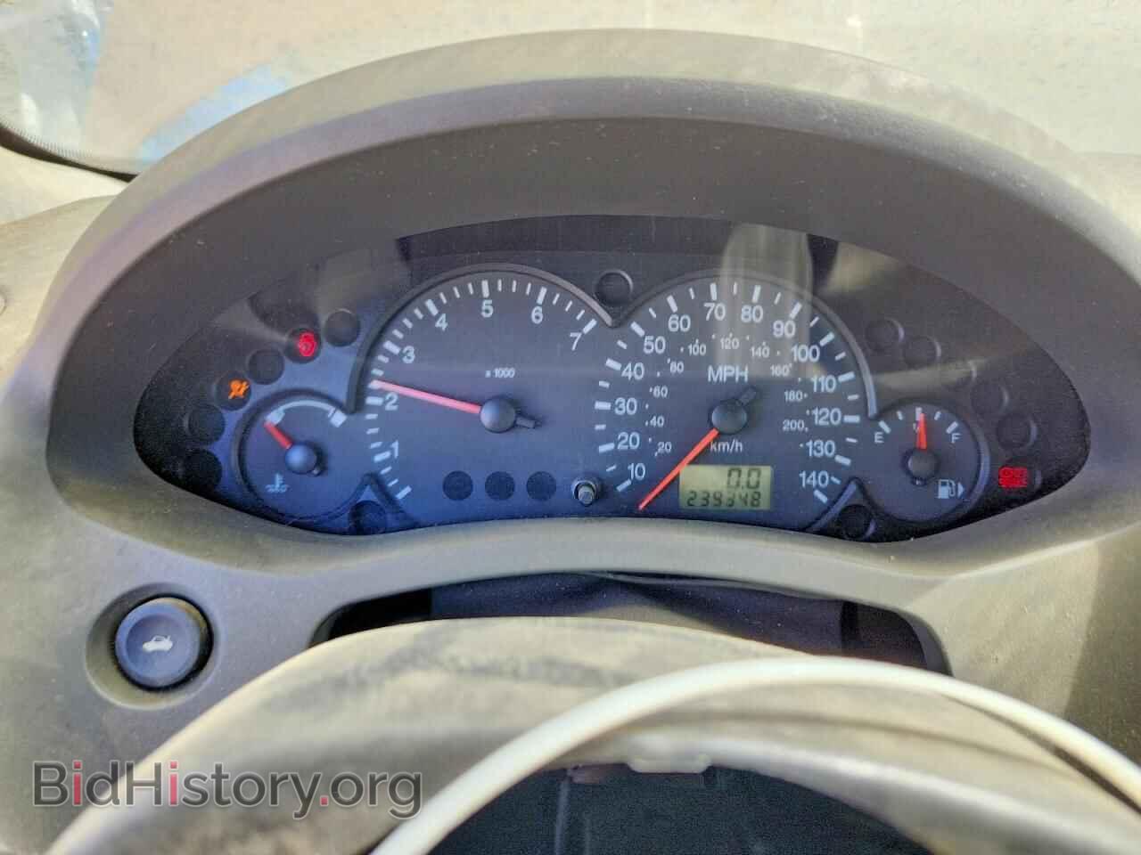 2005 FORD FOCUS - VIN: 1FAFP34N15W207083 - Фото 9