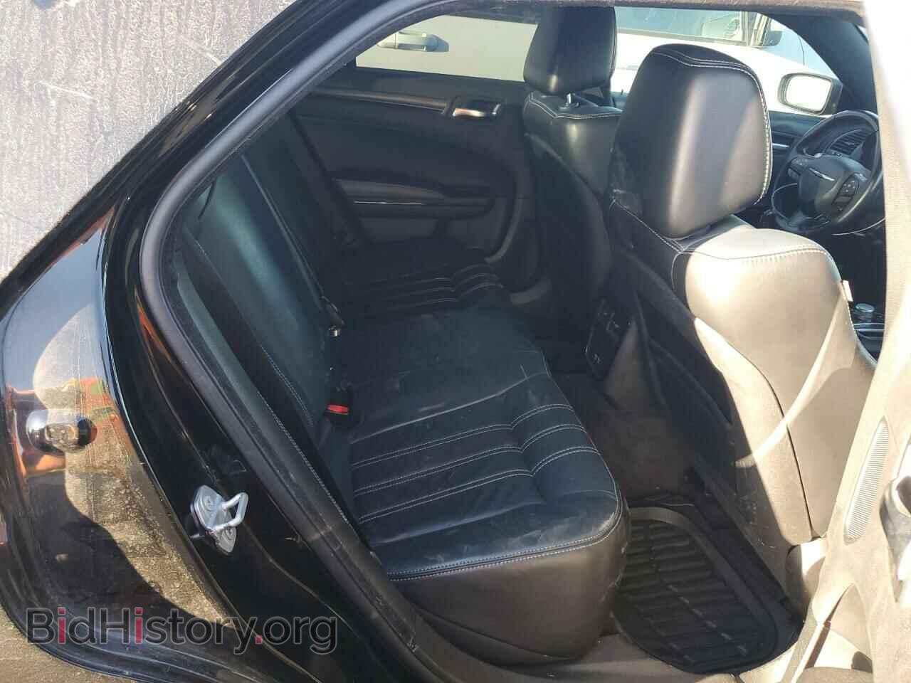2015 CHRYSLER 300 - VIN: 2C3CCABT1FH755958 - Фото 10