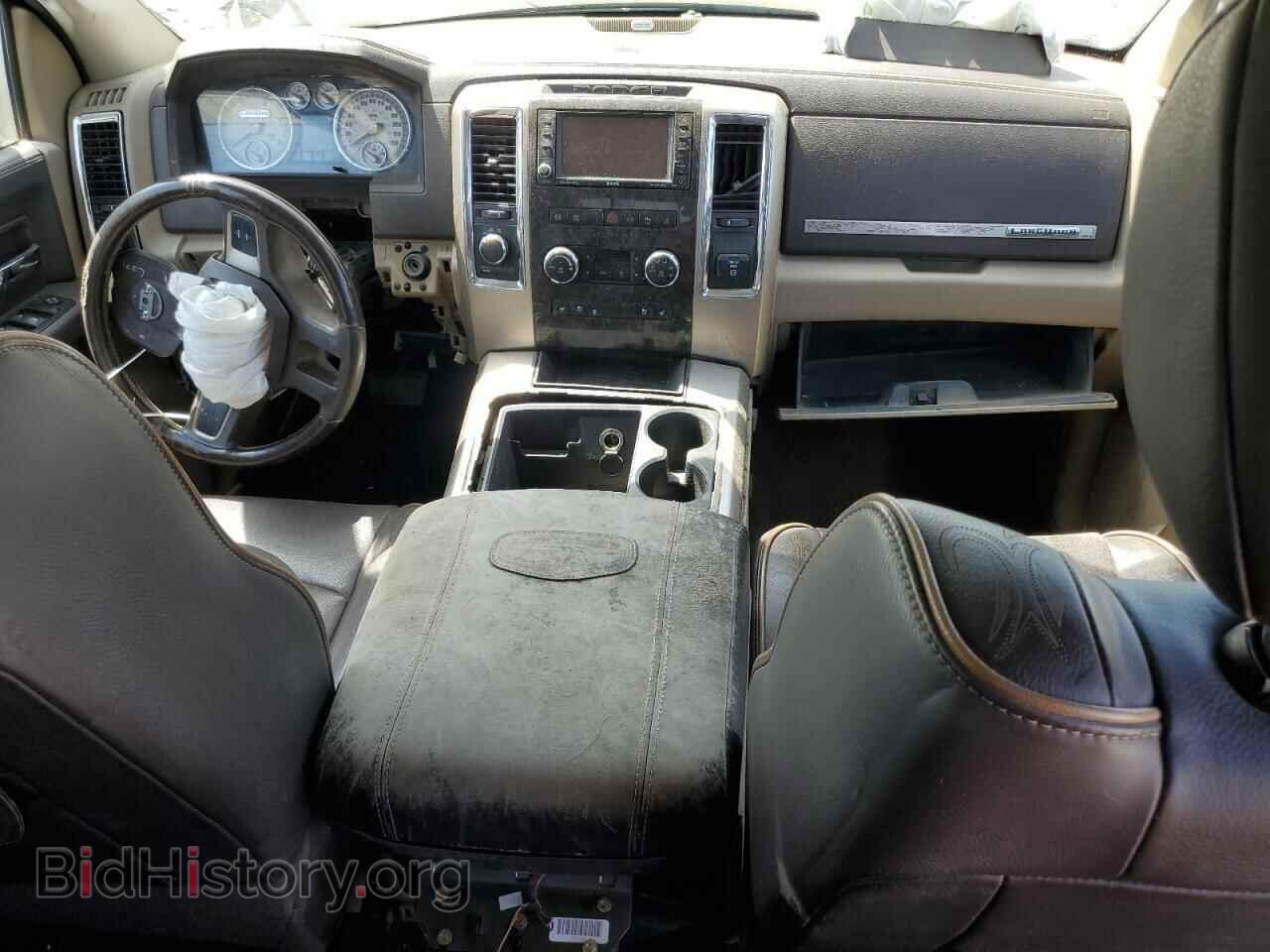 2011 DODGE All Models - VIN: 3D7UT2CL6BG600732 - Photo 8