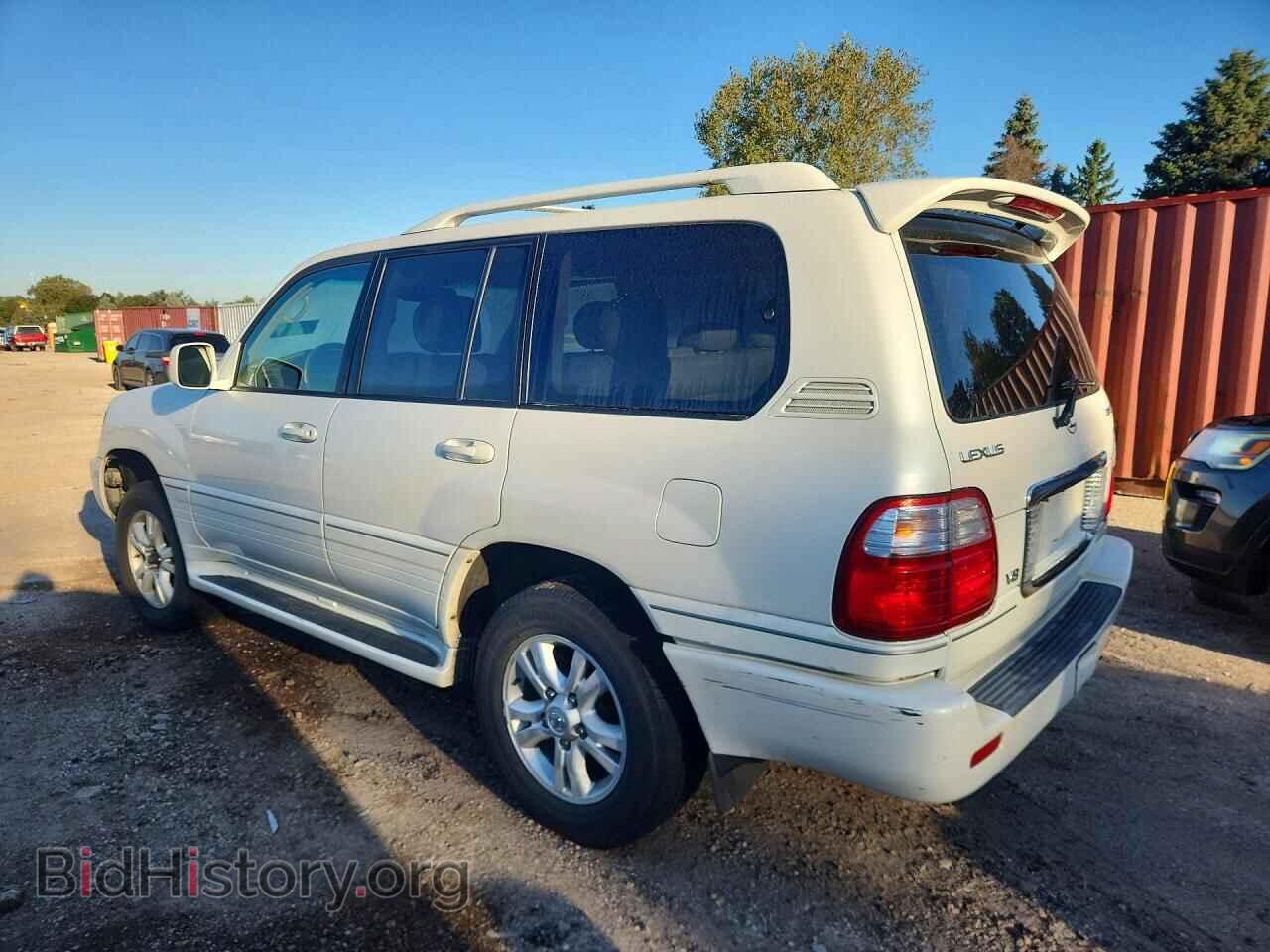 2005 LEXUS LX470 - VIN: JTJHT00W753550197 - Photo 2