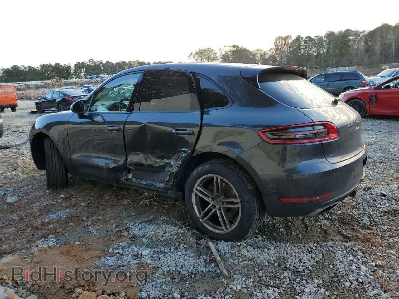2017 PORSCHE MACAN - VIN: WP1AA2A50HLB05136 - Photo 2