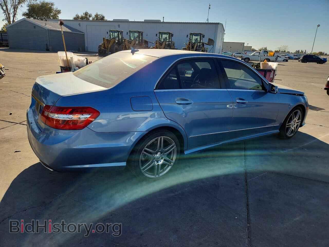 2010 MERCEDES-BENZ E-CLASS - VIN: WDDHF5GB1AA123152 - Фото 3