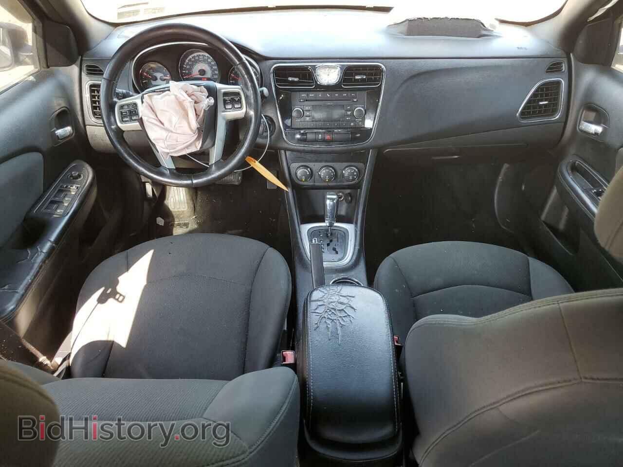2011 CHRYSLER 200 - VIN: 1C3BC1FB7BN619803 - Фото 8