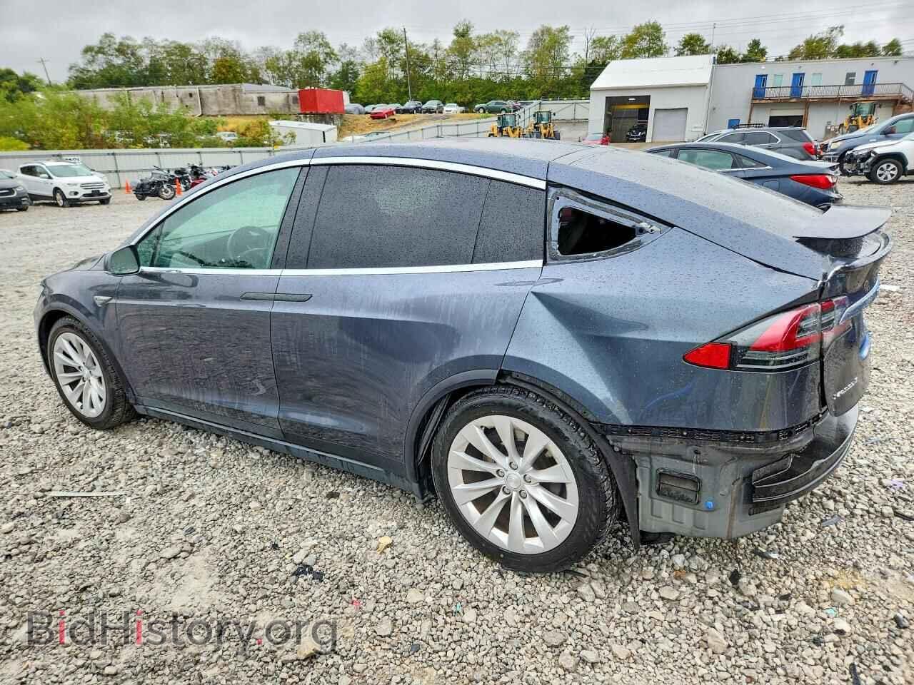 2016 TESLA MODEL X - VIN: 5YJXCBE29GF011912 - Photo 2