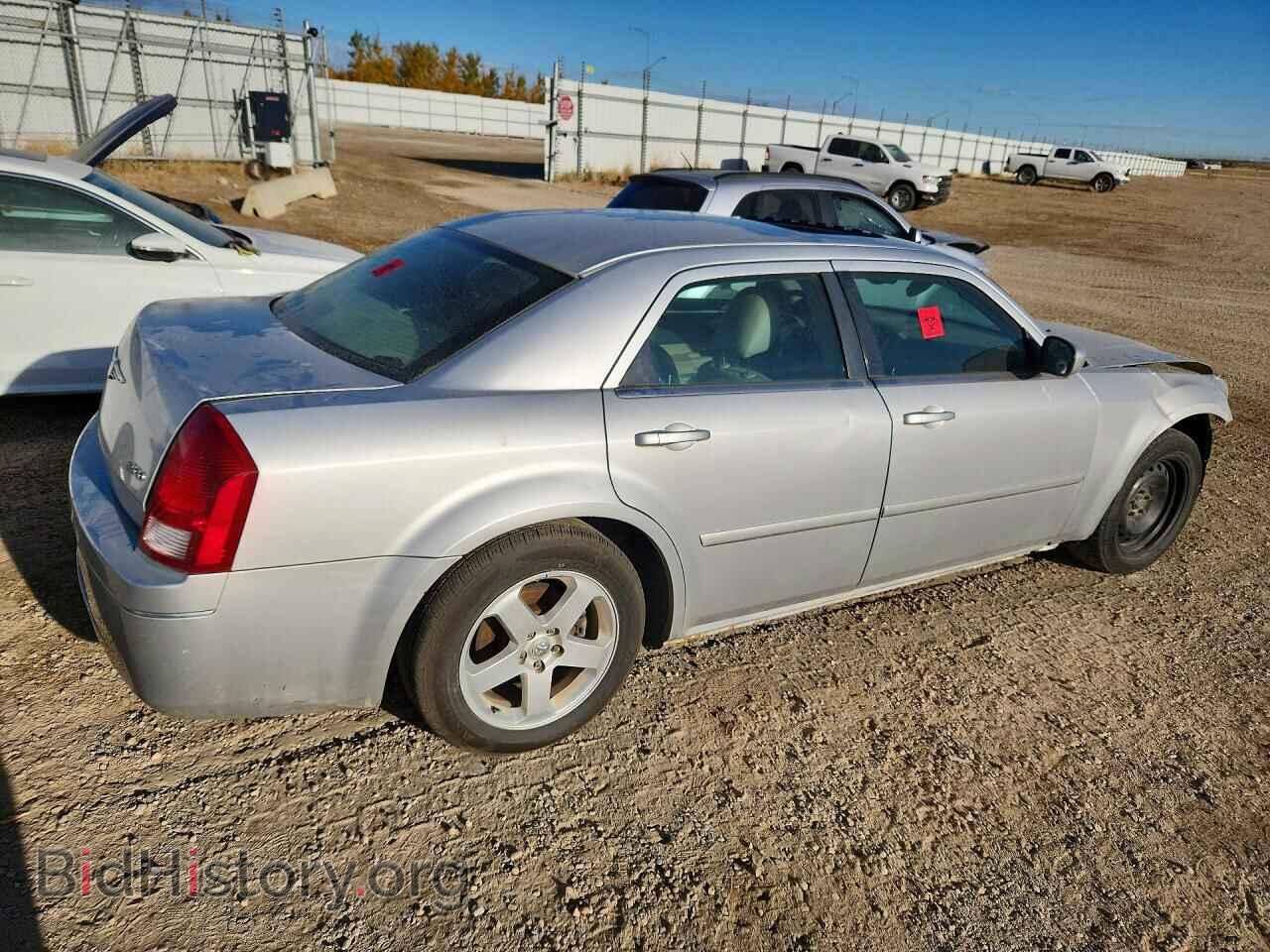 2005 CHRYSLER 300 - VIN: 2C3JA53G25H544949 - Photo 3