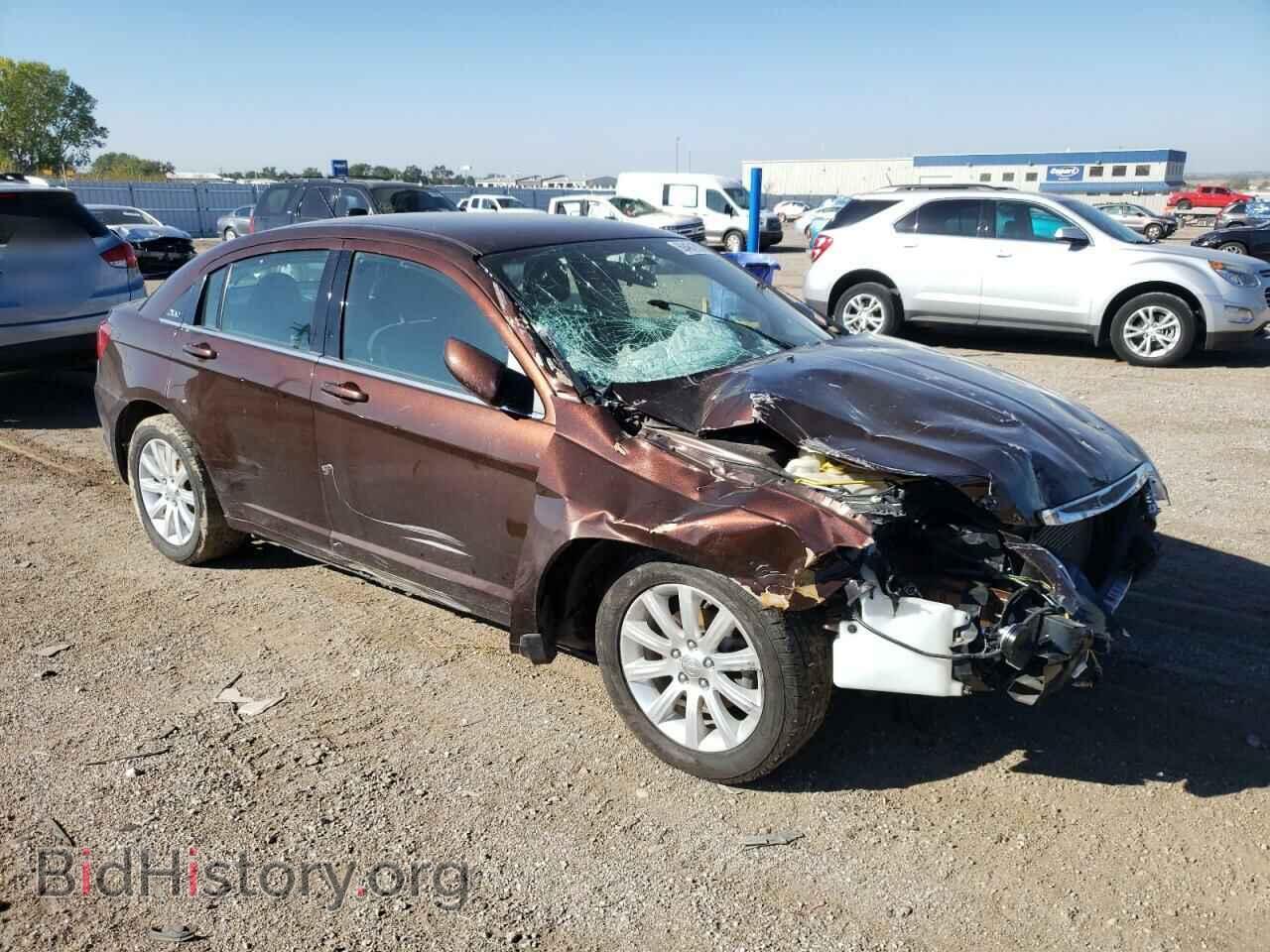 2013 CHRYSLER 200 - VIN: 1C3CCBBB7DN696352 - Фото 4