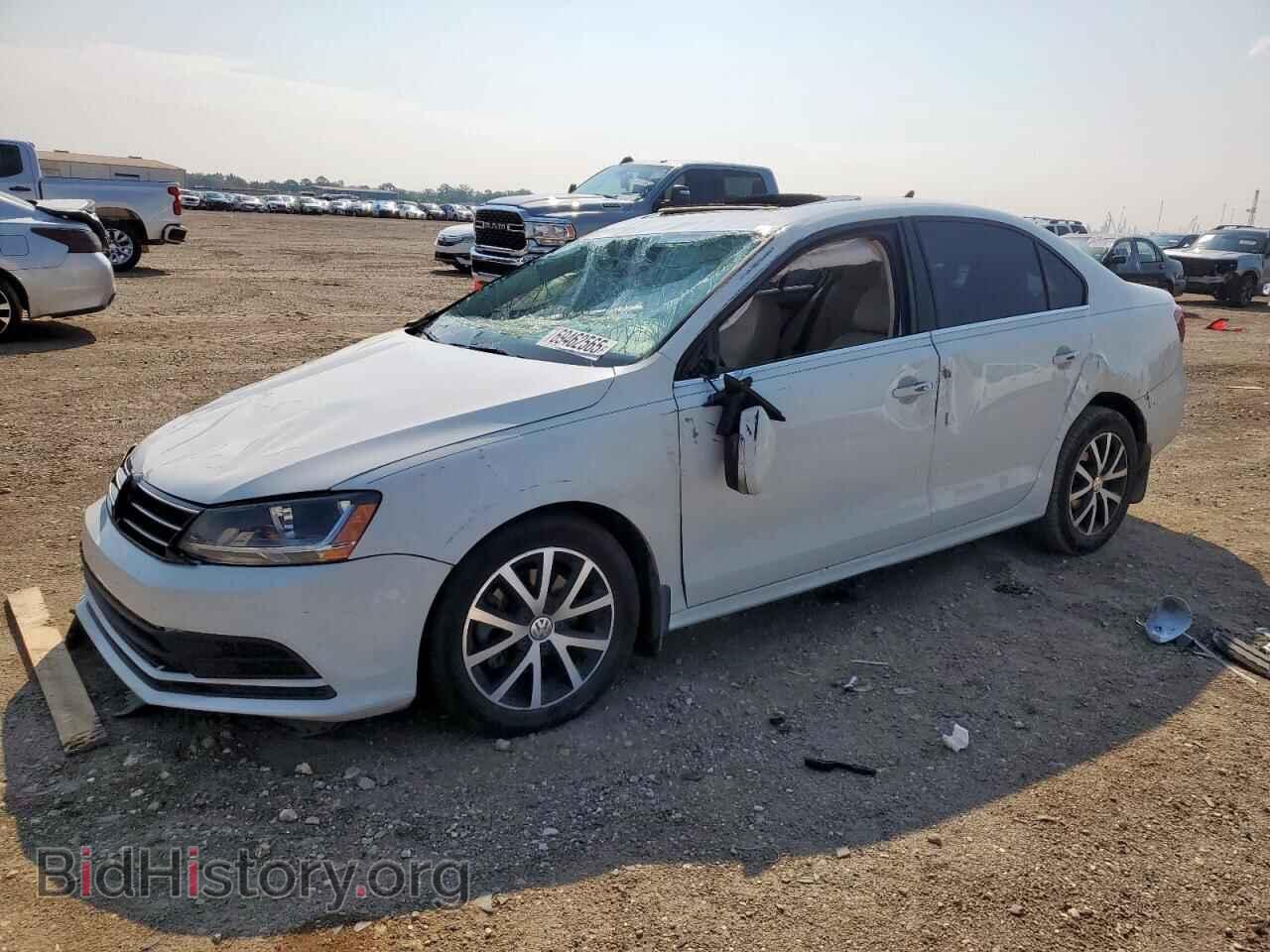 Фотография 3VWDB7AJ4HM399545 - VOLKSWAGEN JETTA 2017