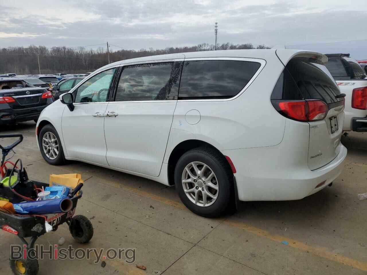 2017 CHRYSLER PACIFICA - VIN: 2C4RC1DG6HR614581 - Photo 2