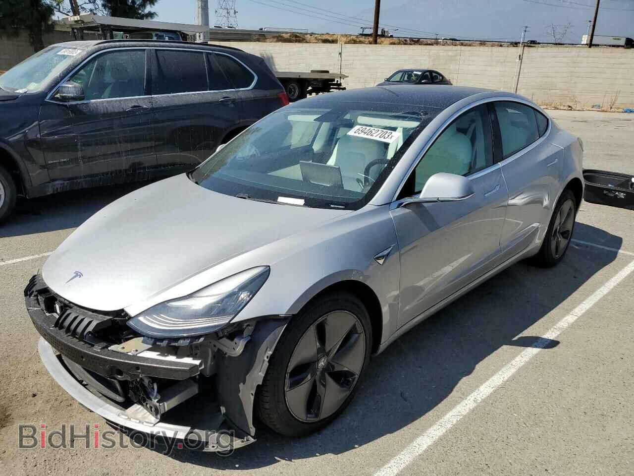 Фотография 5YJ3E1EA9JF166607 - TESLA MODEL 3 2018
