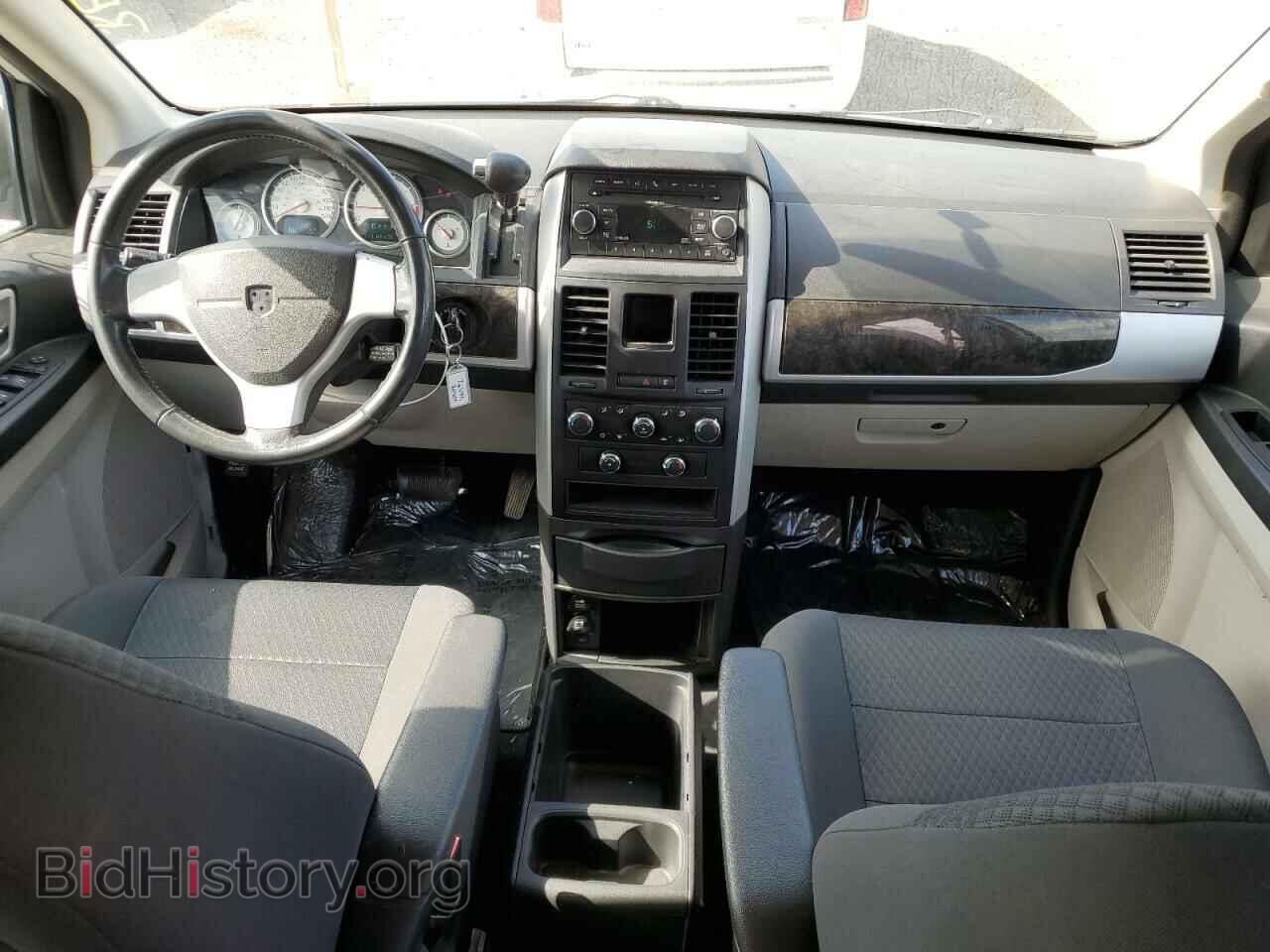 2010 DODGE CARAVAN - VIN: 2D4RN5D16AR417433 - Фото 8