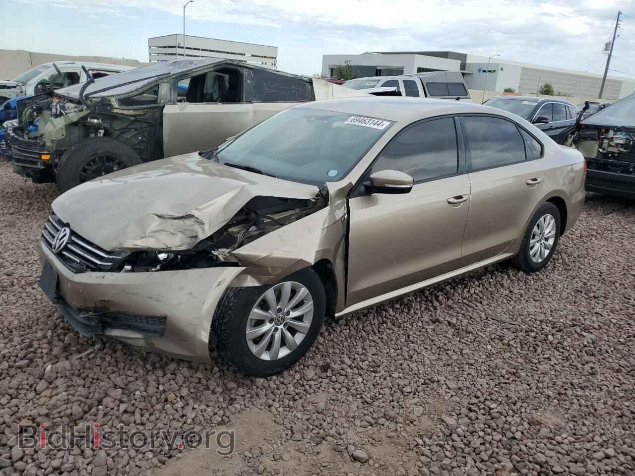 Photo 1VWAT7A38FC018165 - VOLKSWAGEN PASSAT 2015