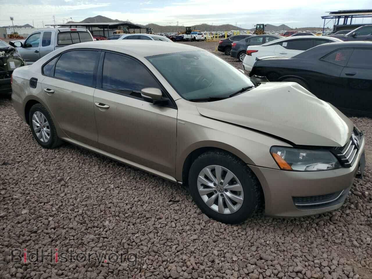 2015 VOLKSWAGEN PASSAT - VIN: 1VWAT7A38FC018165 - Фото 4