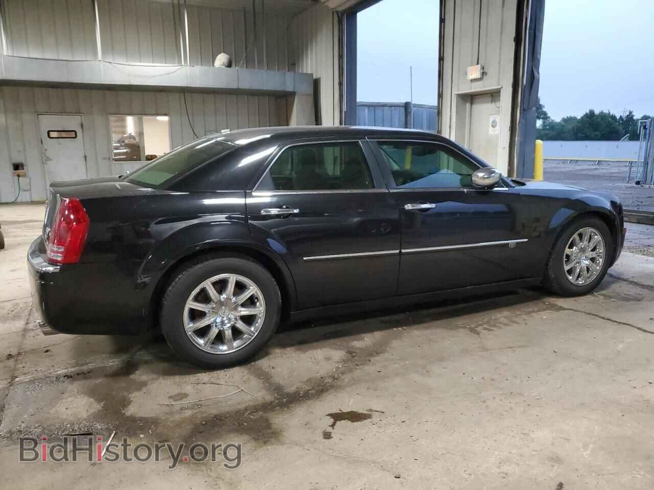 2010 CHRYSLER 300 - VIN: 2C3CA6CT7AH126523 - Фото 3