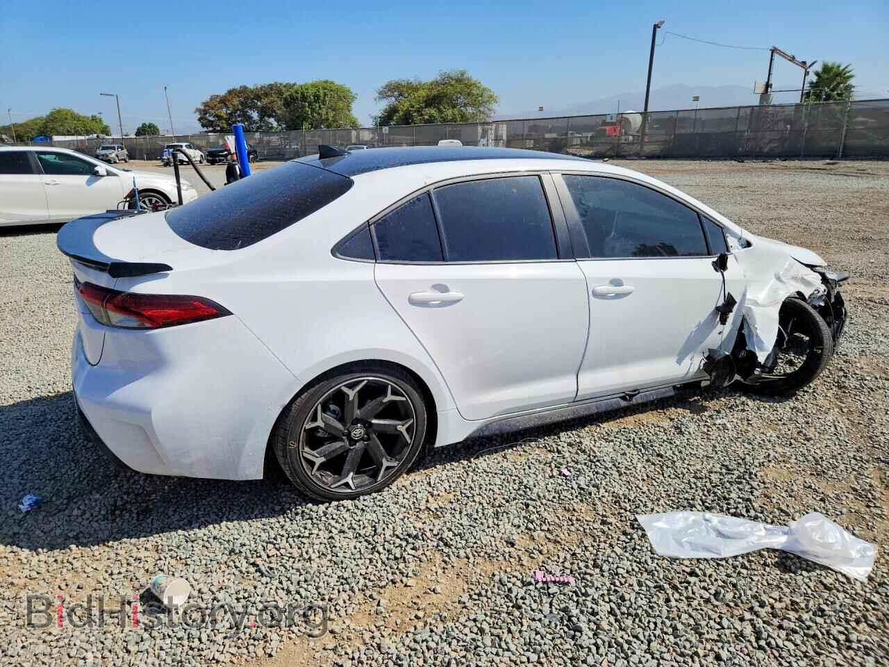 2025 Toyota COROLLA (VIN 5YFB4MCE2SP227582) — photo 3 of 14