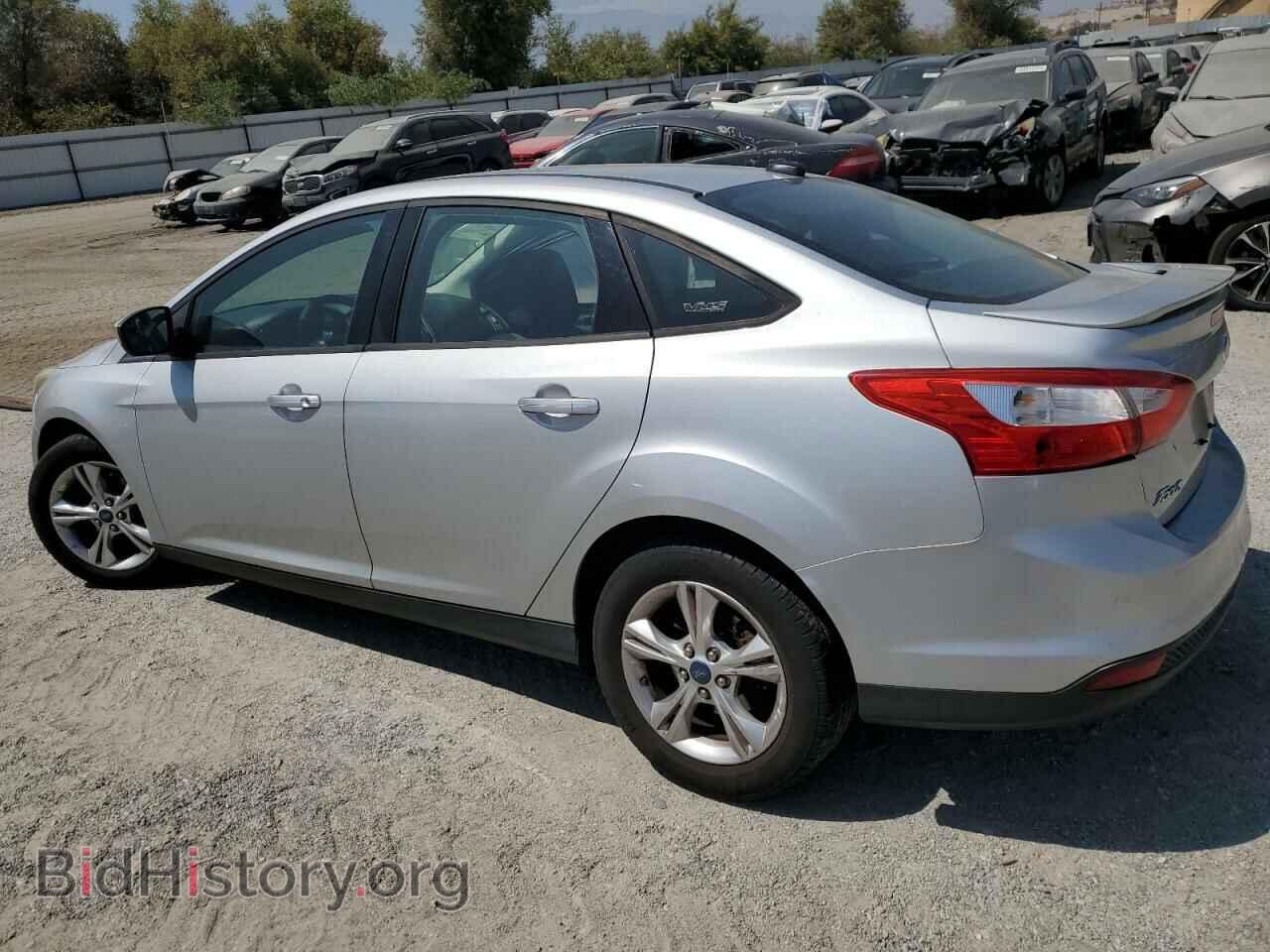 2012 FORD FOCUS - VIN: 1FAHP3F2XCL477360 - Фото 2