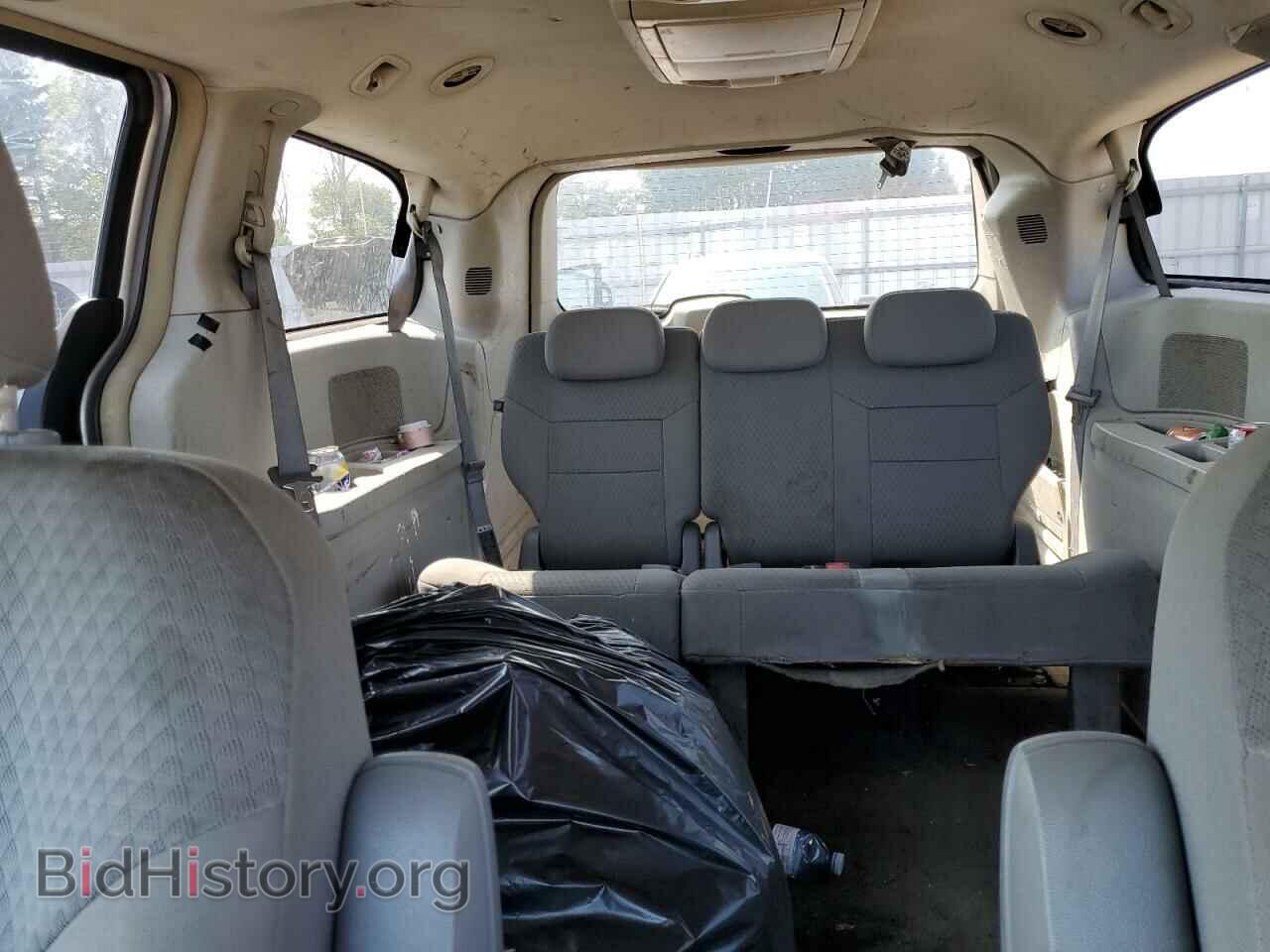 2008 CHRYSLER MINIVAN - VIN: 2A8HR54P28R786195 - Фото 10