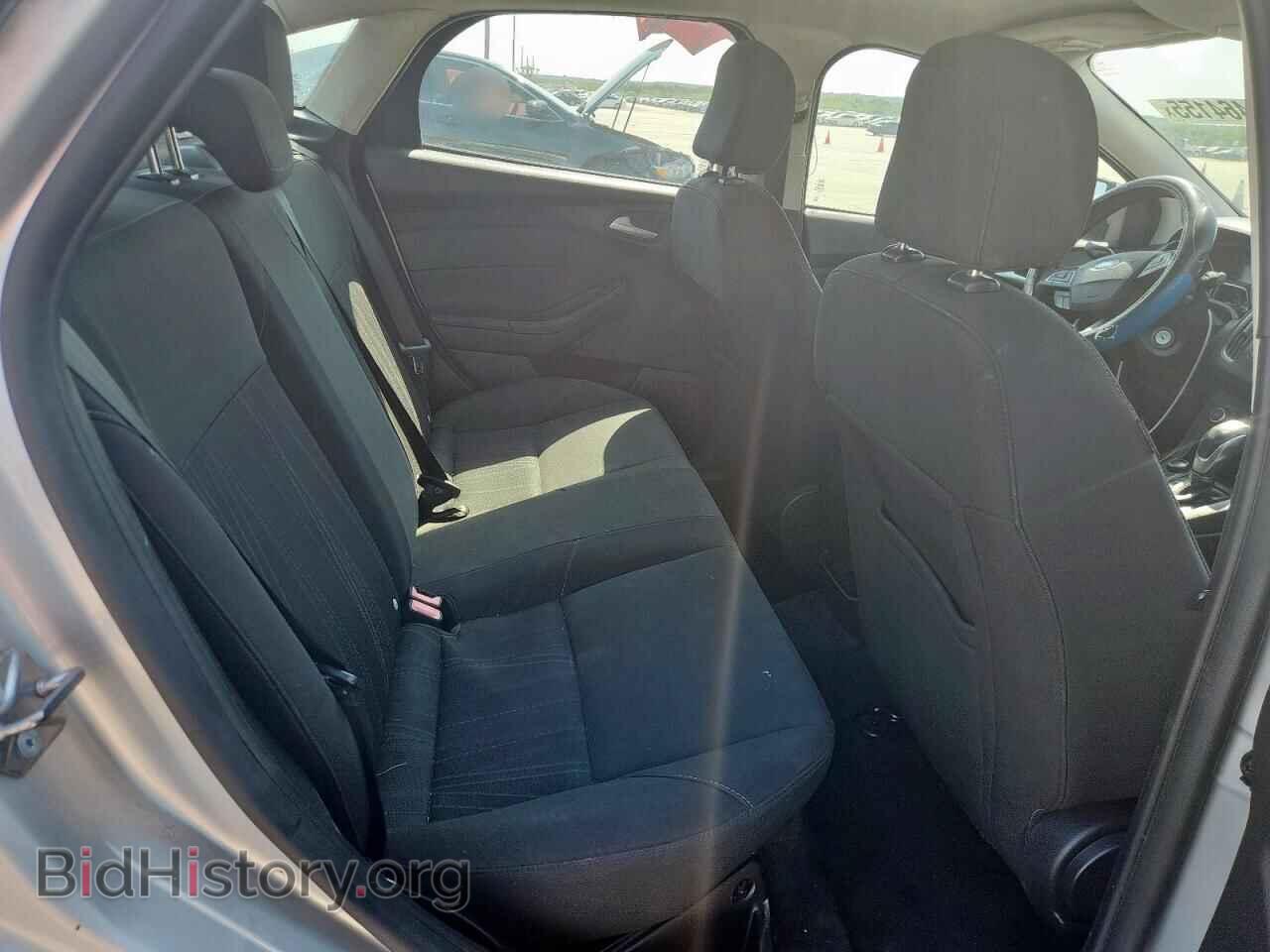 2016 FORD FOCUS - VIN: 1FADP3F26GL255452 - Фото 10