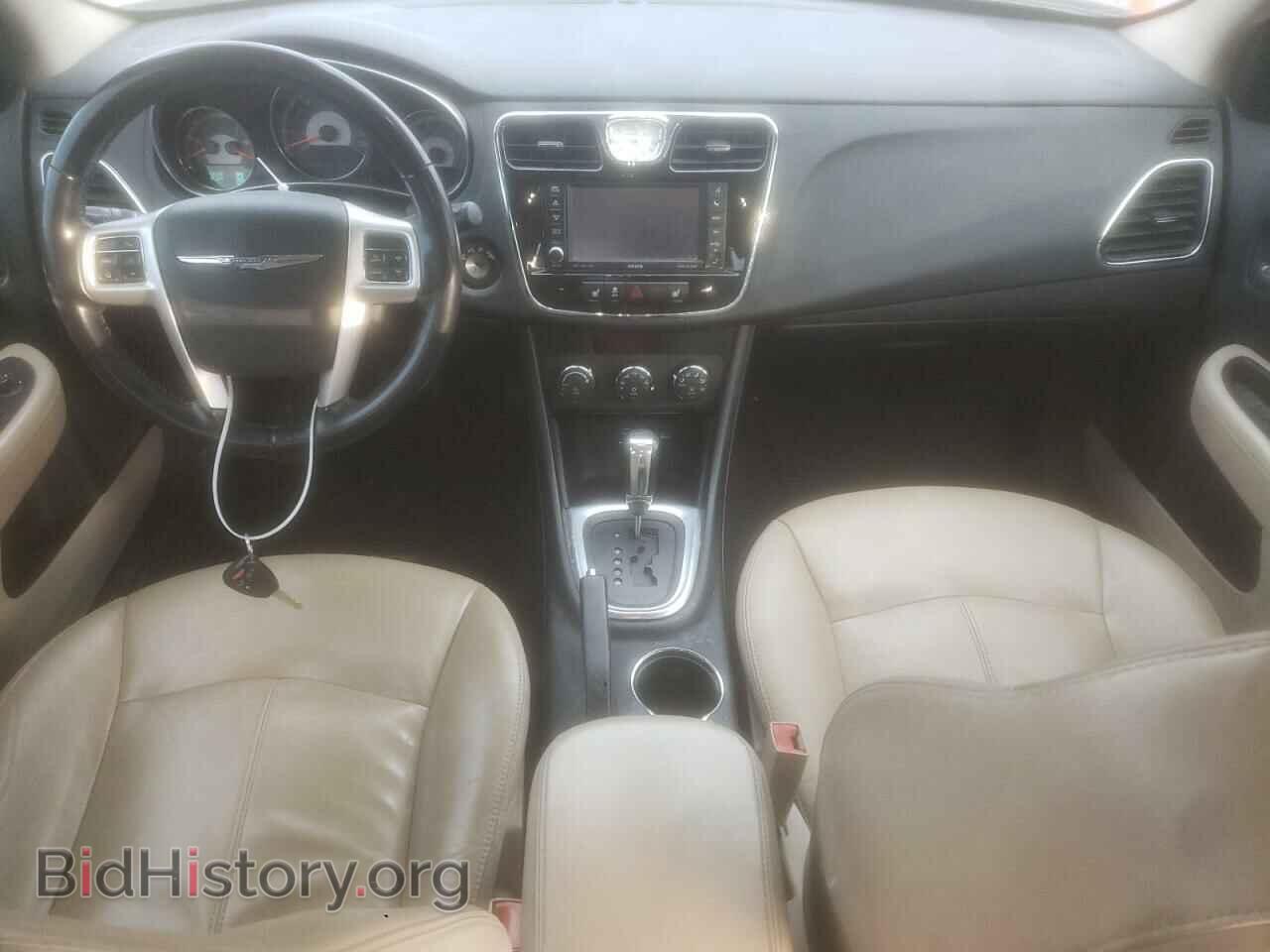 2012 CHRYSLER 200 - VIN: 1C3CCBCG2CN107751 - Фото 8
