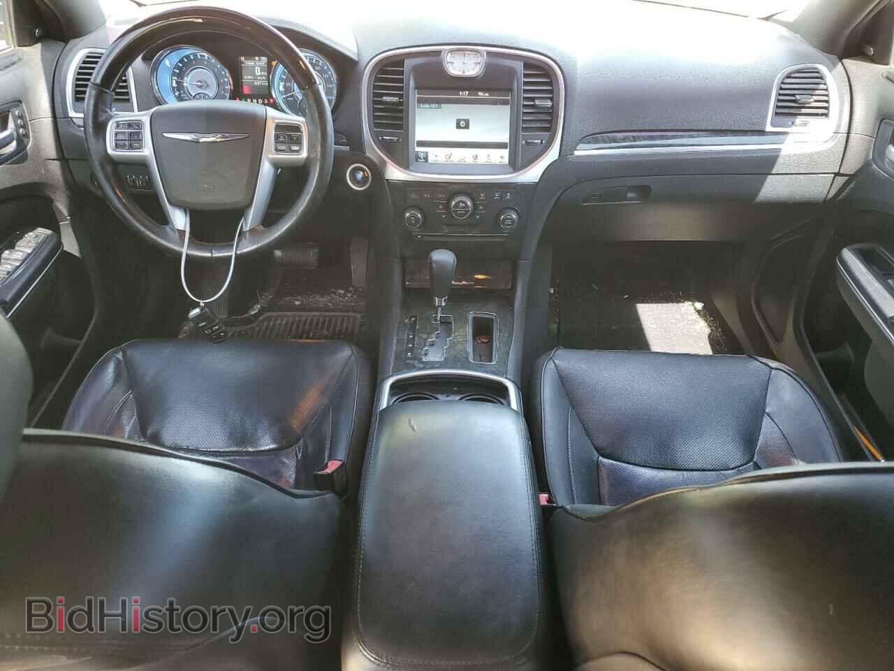 2011 CHRYSLER 300 - VIN: 2C3CA6CT4BH560772 - Фото 8