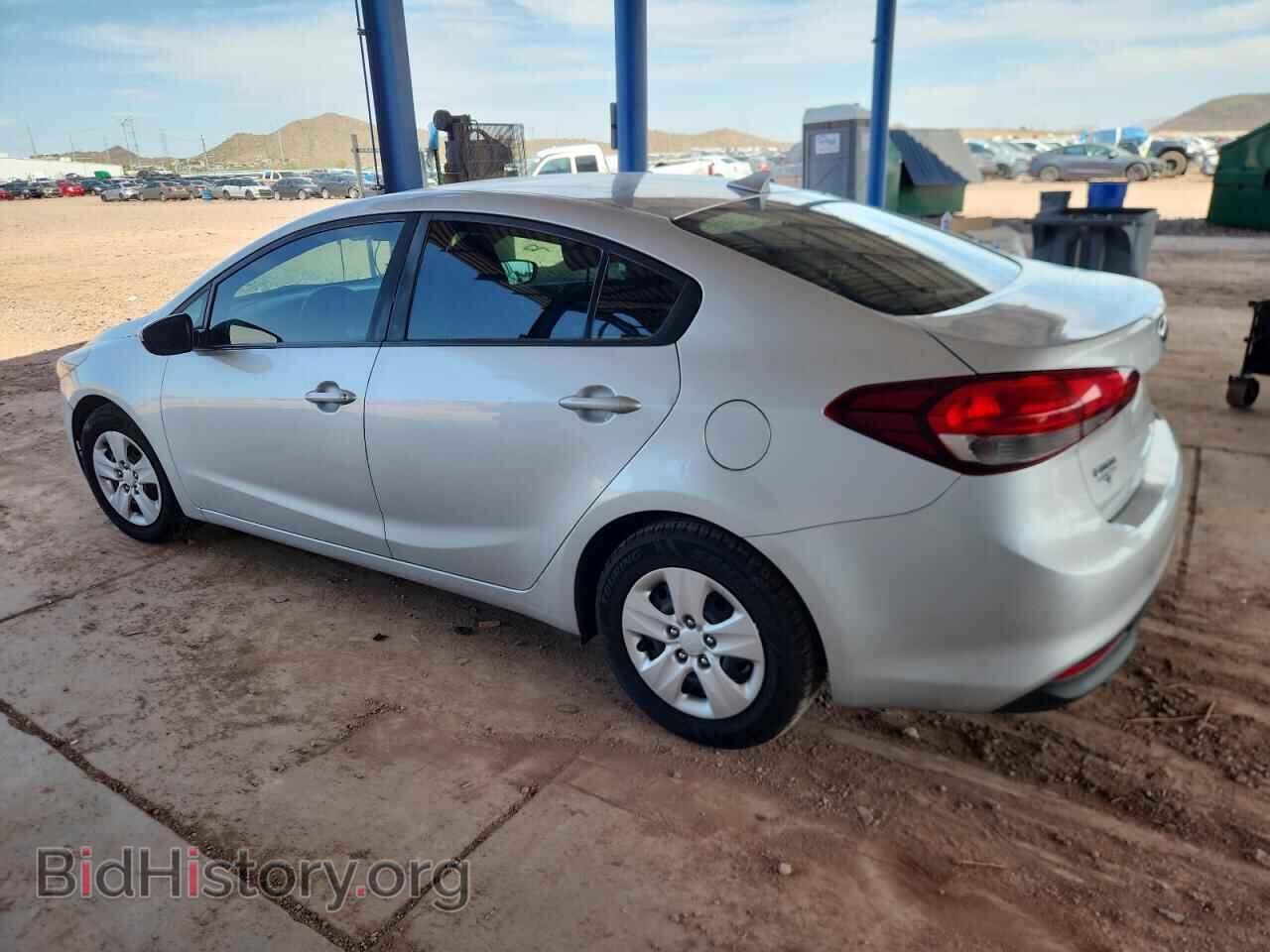 2017 KIA FORTE - VIN: 3KPFK4A74HE065606 - Фото 2