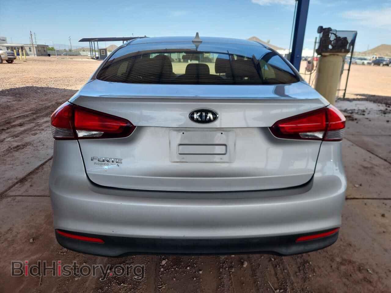 2017 KIA FORTE - VIN: 3KPFK4A74HE065606 - Фото 6