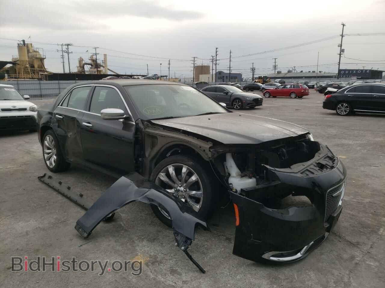Фотография 2C3CCAEG7KH689389 - CHRYSLER 300 2019