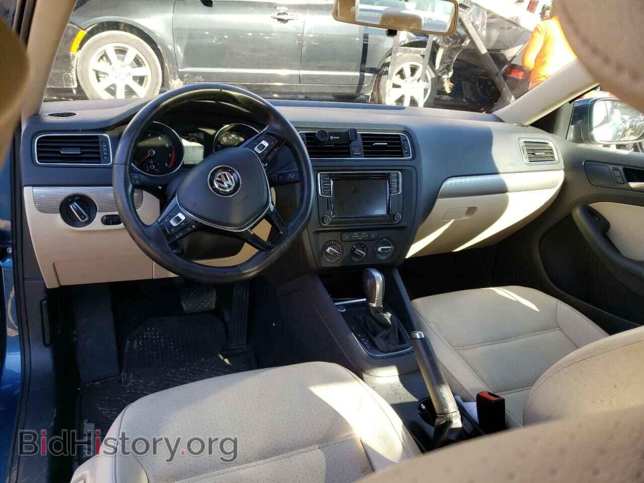 2017 VOLKSWAGEN JETTA - VIN: 3VWDB7AJ1HM246184 - Фото 8
