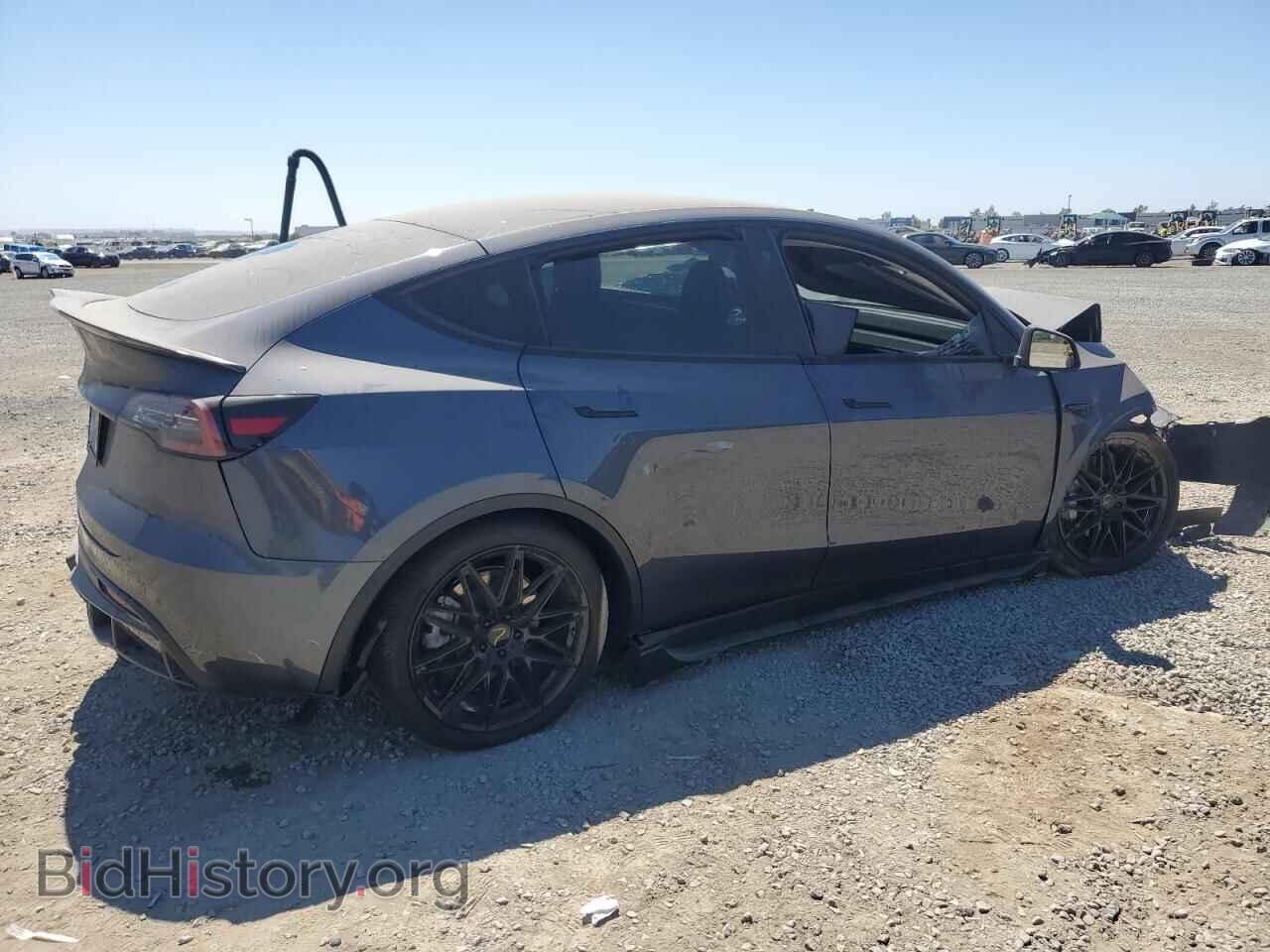 2023 TESLA MODEL Y - VIN: 7SAYGDEE2PF757670 - Photo 3