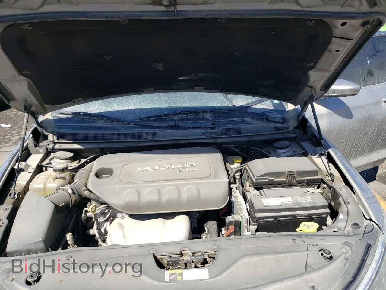 2016 CHRYSLER 200 - VIN: 1C3CCCAB9GN111797 - Фото 11