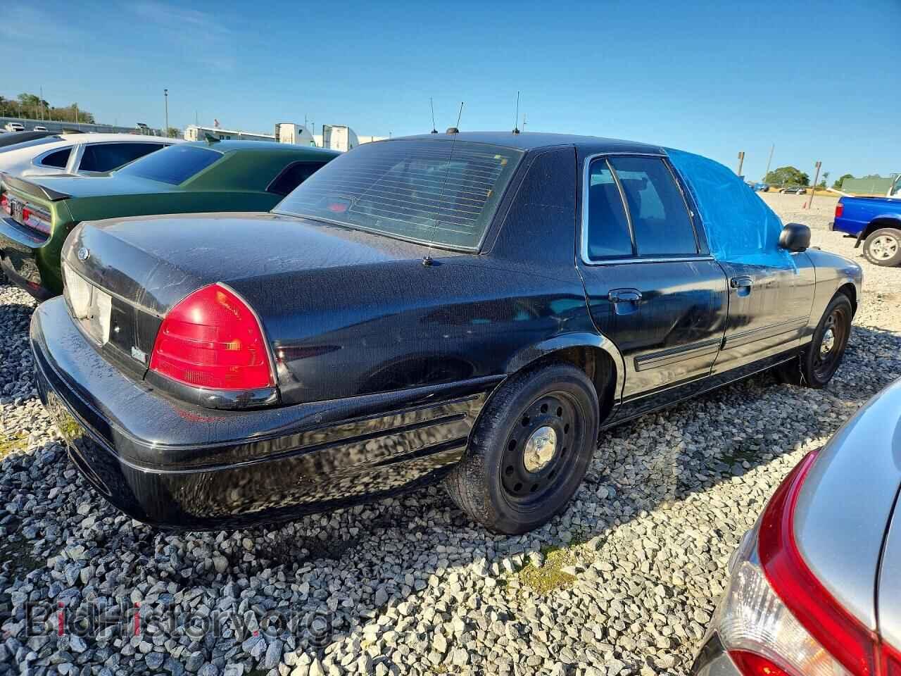 2011 FORD CROWN VIC - VIN: 2FABP7BV4BX135563 - Фото 3