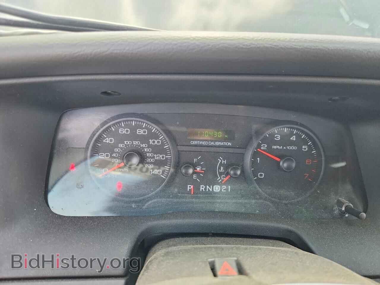 2011 FORD CROWN VIC - VIN: 2FABP7BV4BX135563 - Фото 9