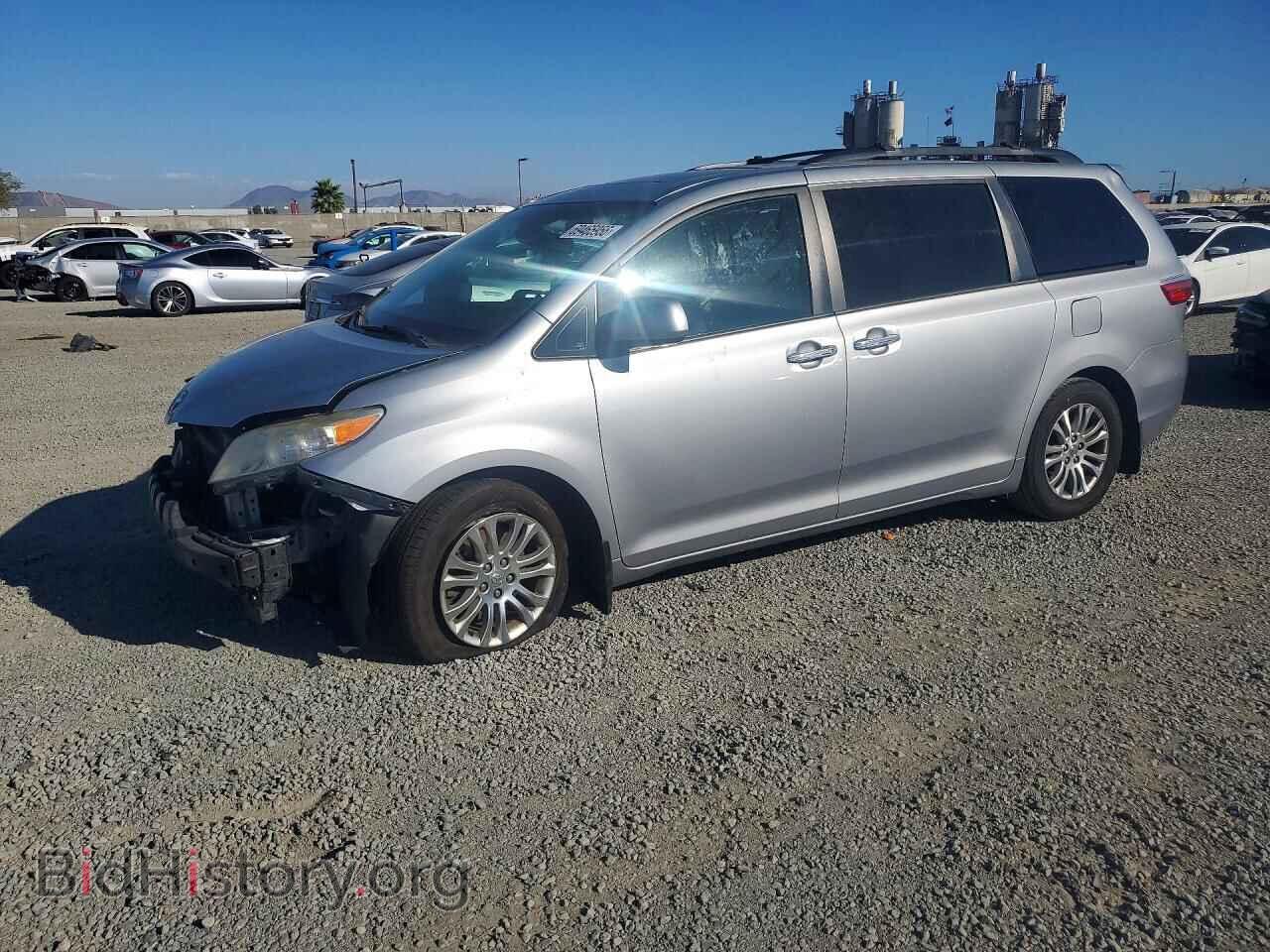 Фотография 5TDYK3DC3FS659134 - TOYOTA SIENNA 2015