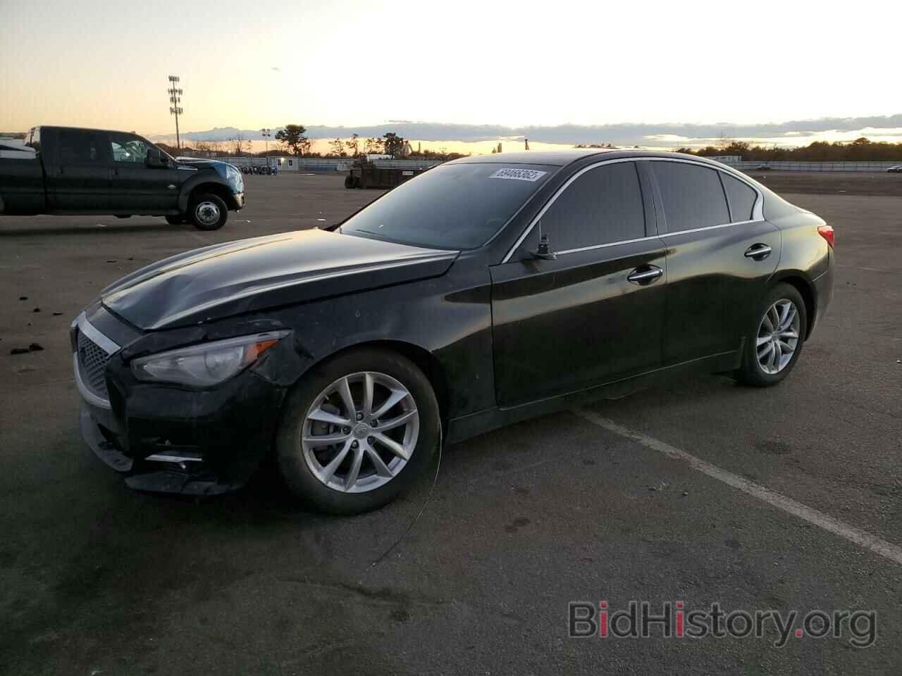 Photo JN1EV7AR8HM832965 - INFINITI Q50 2017