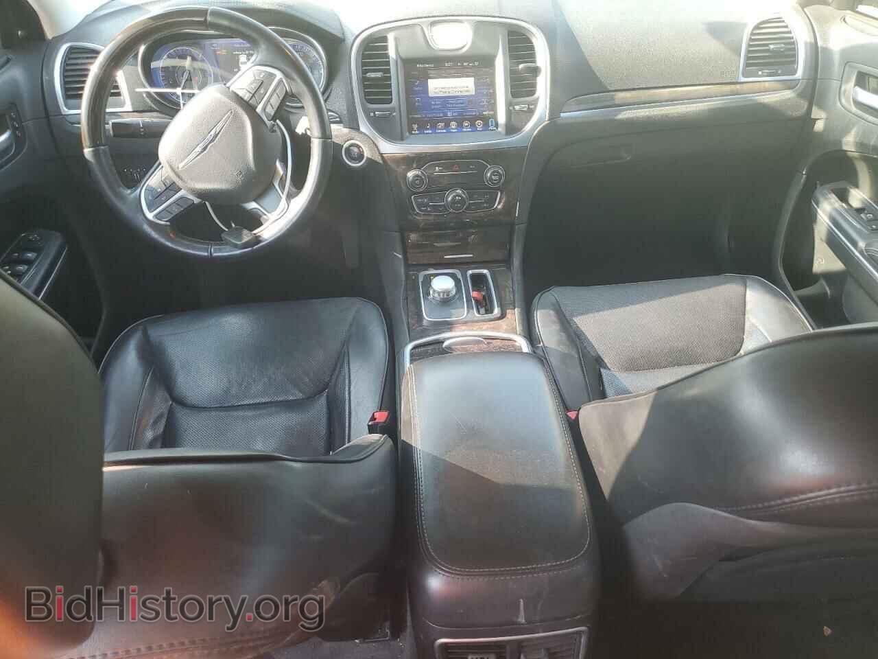 2016 CHRYSLER 300 - VIN: 2C3CCAKG5GH106541 - Фото 8