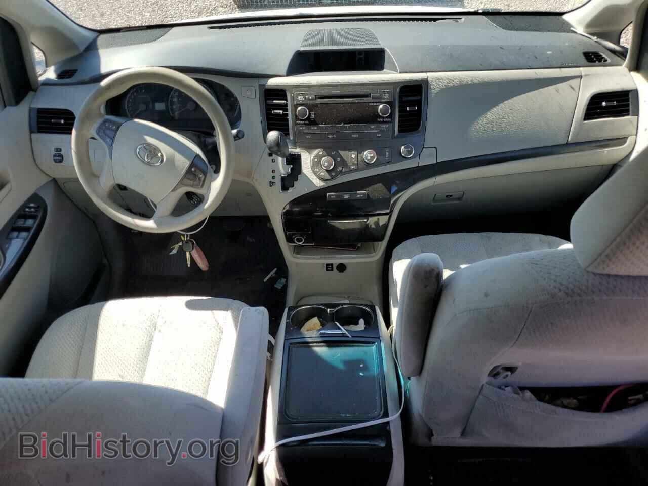 2012 TOYOTA All Models - VIN: 5TDKK3DC5CS226173 - Фото 8