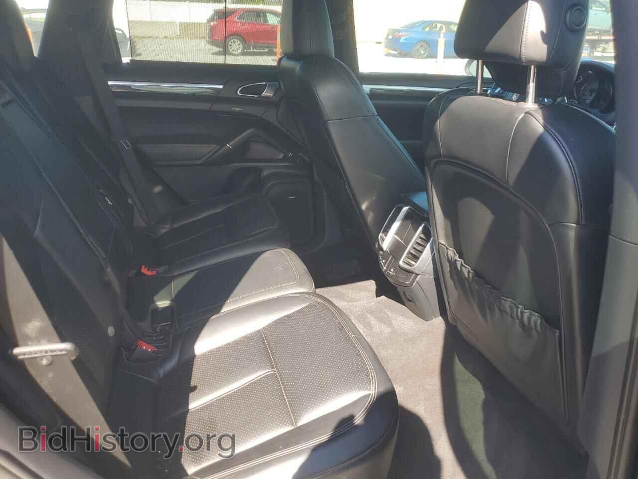 2012 PORSCHE CAYENNE - VIN: WP1AB2A28CLA45179 - Photo 11