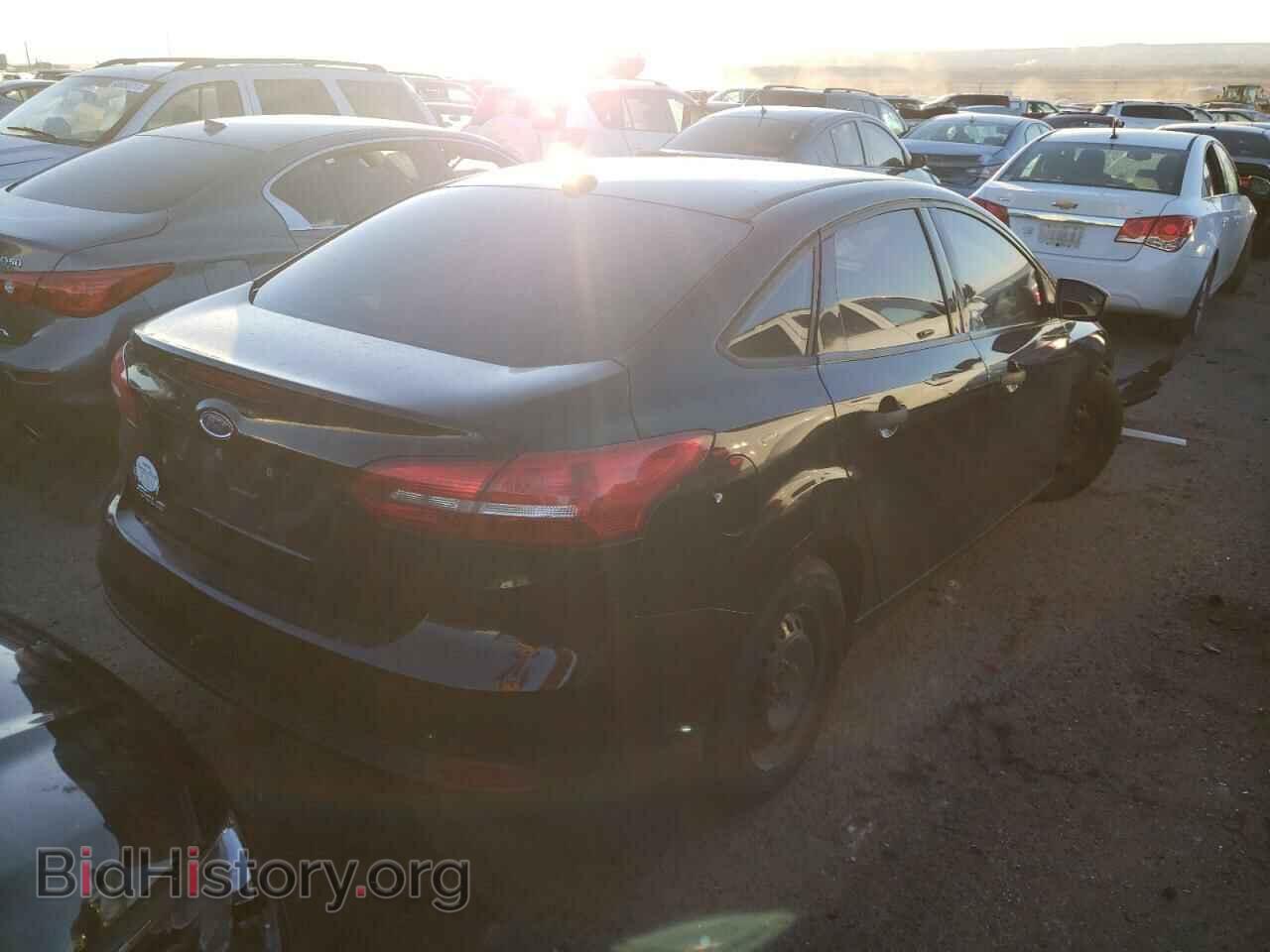 2017 FORD FOCUS - VIN: 1FADP3E23HL347976 - Фото 4