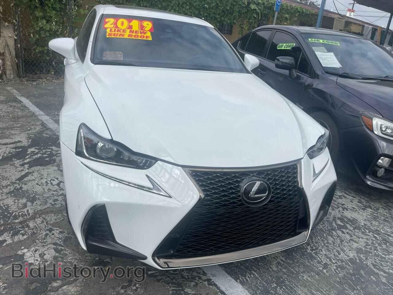 Photo JTHBA1D29K5097212 - LEXUS IS 2019