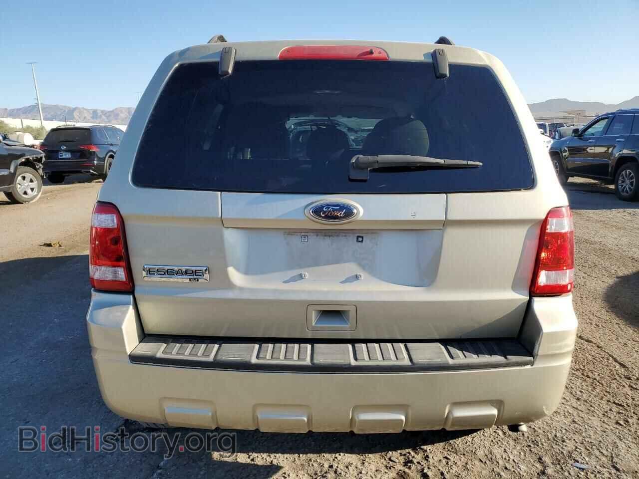 2011 FORD ESCAPE - VIN: 1FMCU0D70BKA56239 - Фото 6