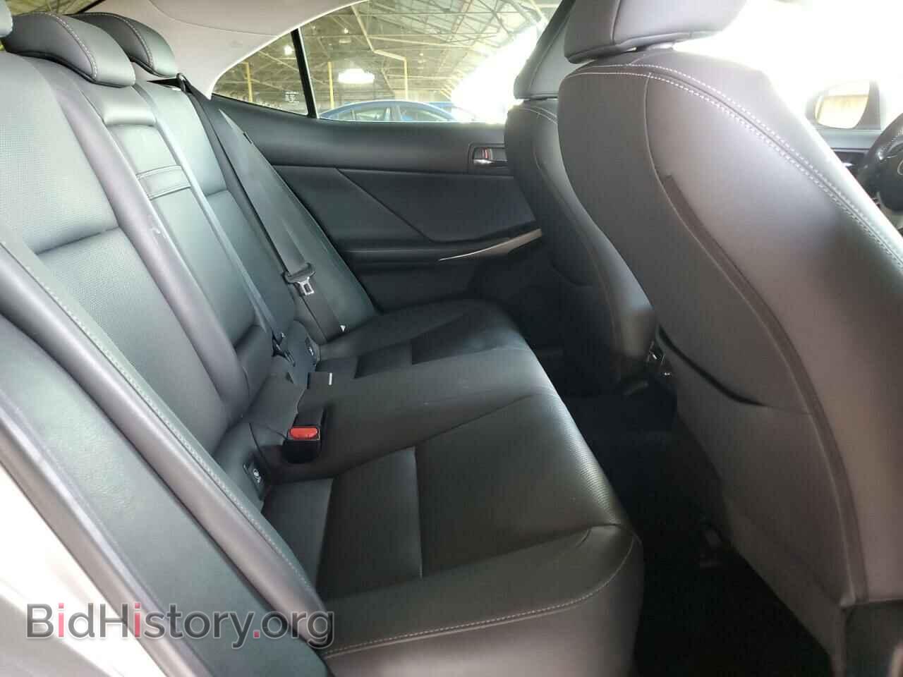 2016 LEXUS IS - VIN: JTHBA1D22G5036341 - Фото 10
