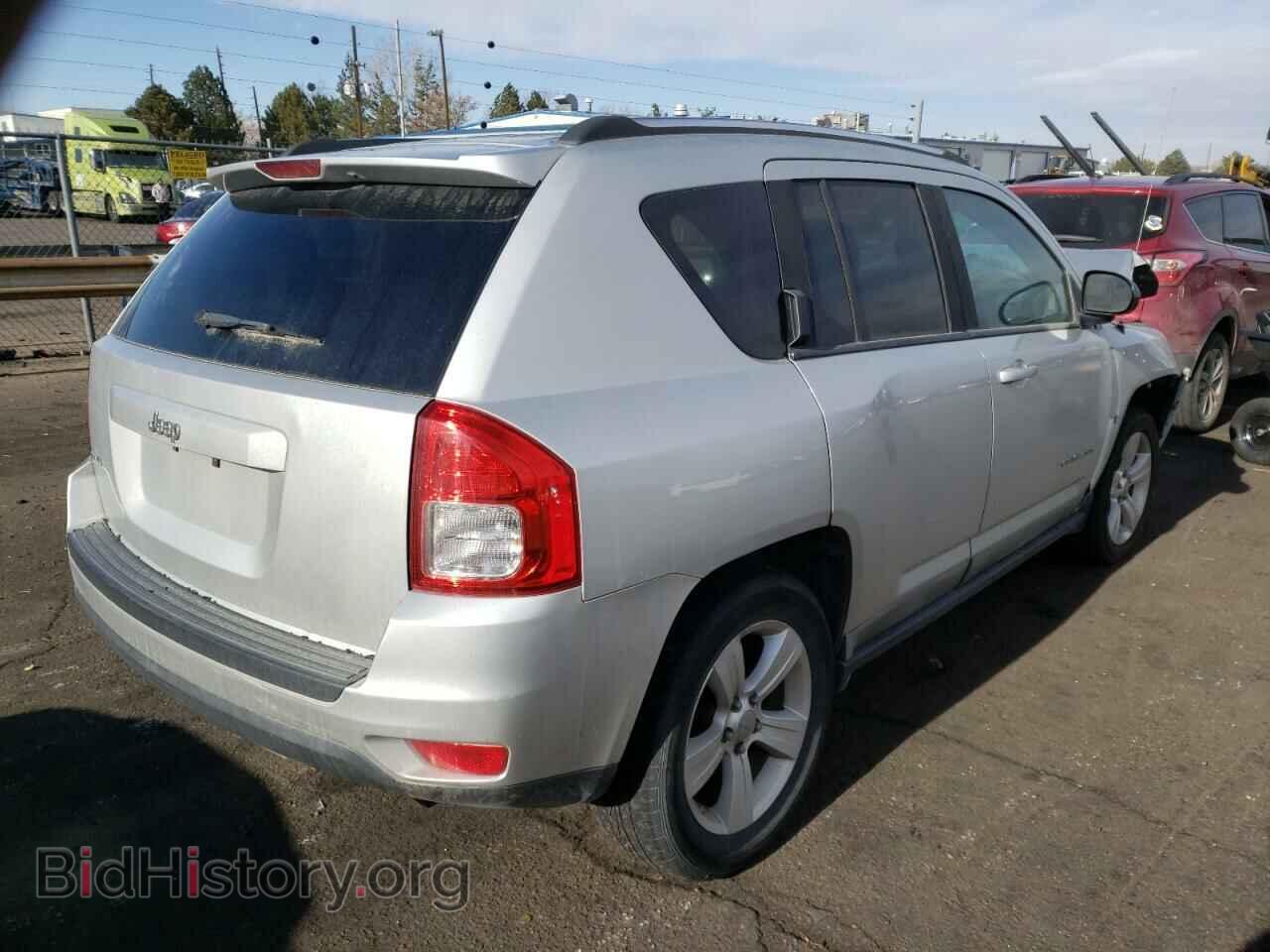 2011 JEEP COMPASS - VIN: 1J4NF1FB3BD136485 - Photo 4