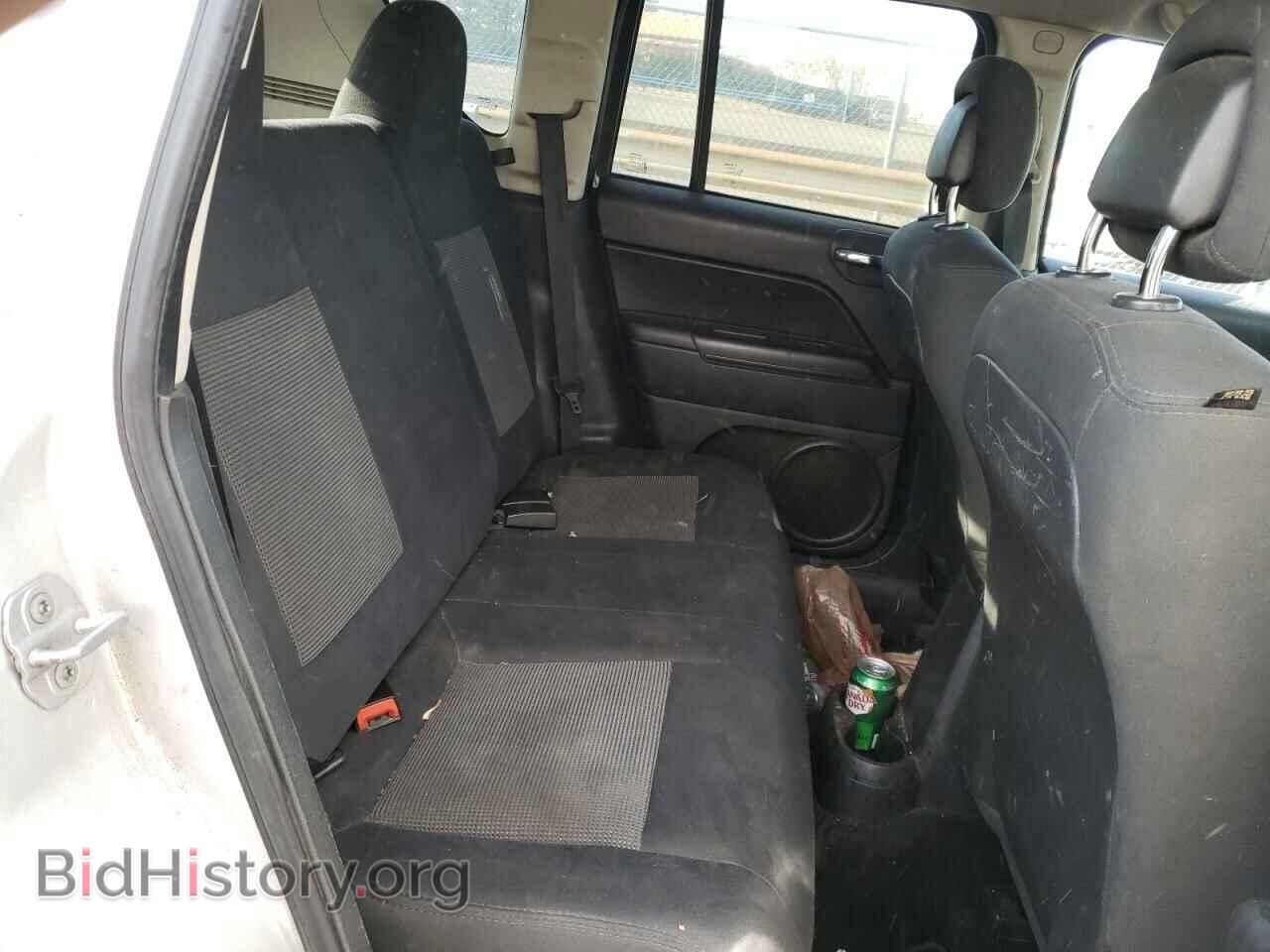 2011 JEEP COMPASS - VIN: 1J4NF1FB3BD136485 - Photo 6