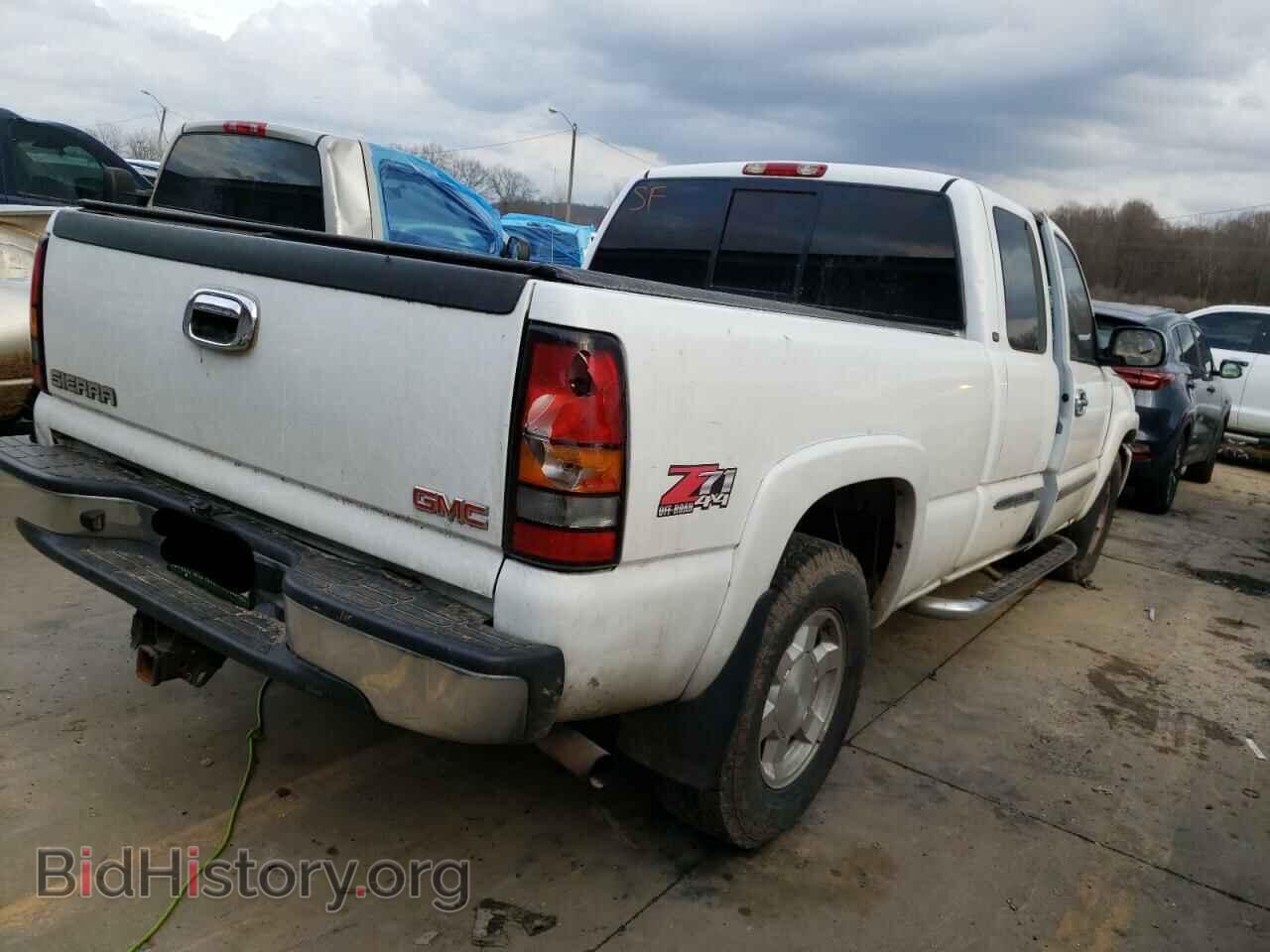 2006 GMC SIERRA - VIN: 1GTEK19B36E274606 - Фото 4