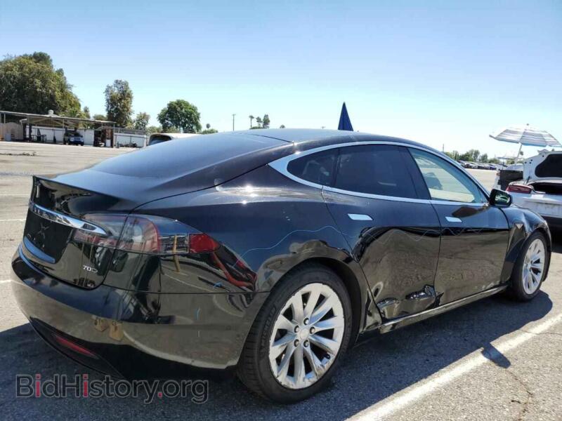 2016 Tesla MODEL S (VIN 5YJSA1E23GF138729) — фото 3 из 14