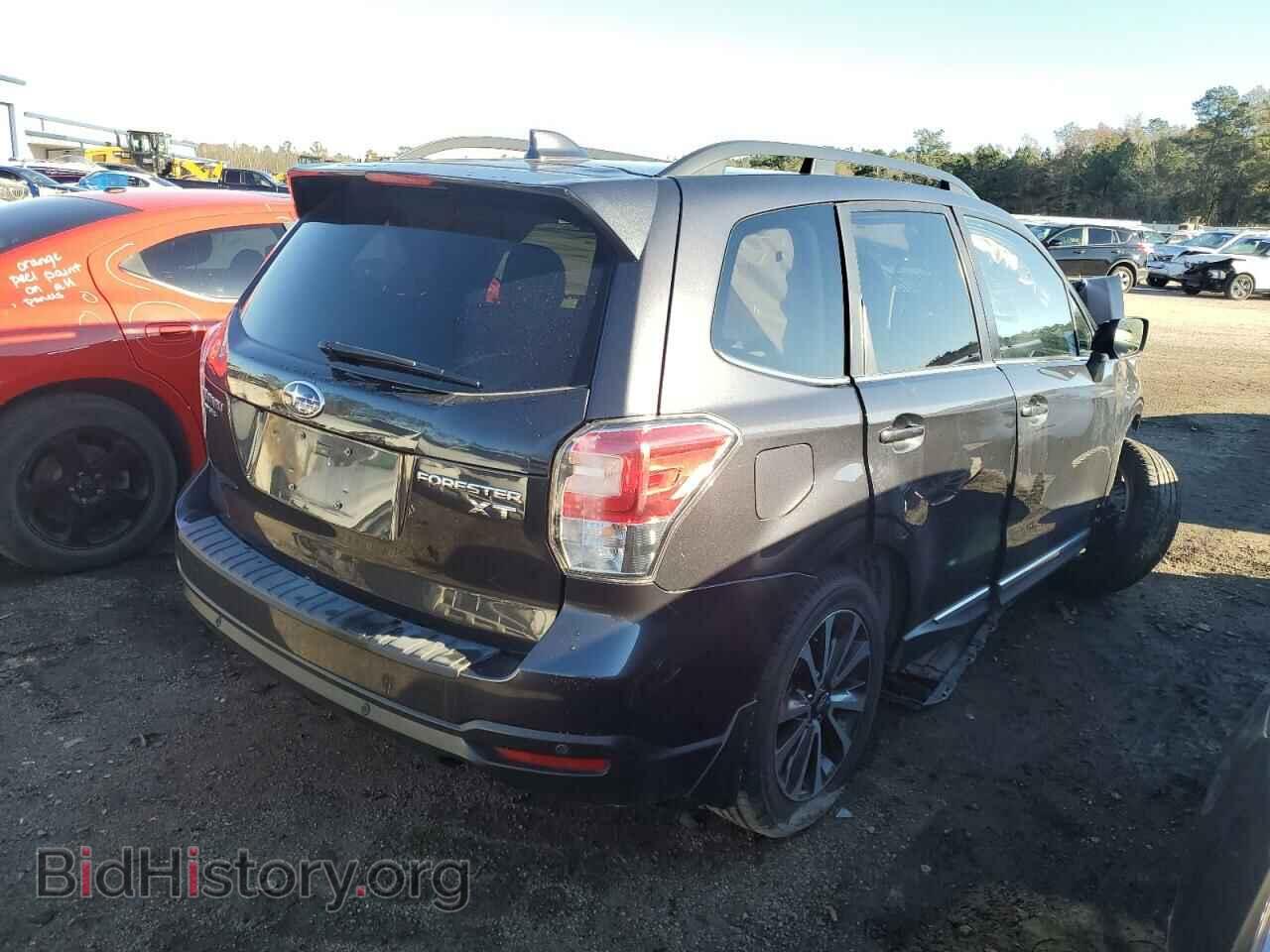 2017 SUBARU FORESTER - VIN: JF2SJGWC9HH510975 - Фото 3