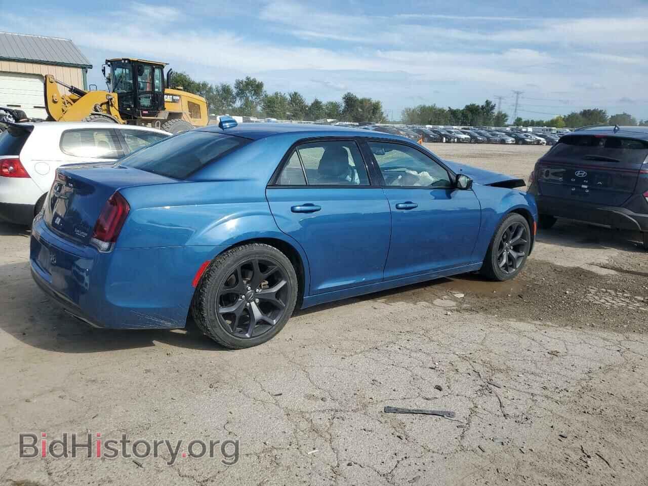 2020 CHRYSLER 300 - VIN: 2C3CCAAG4LH233678 - Фото 3