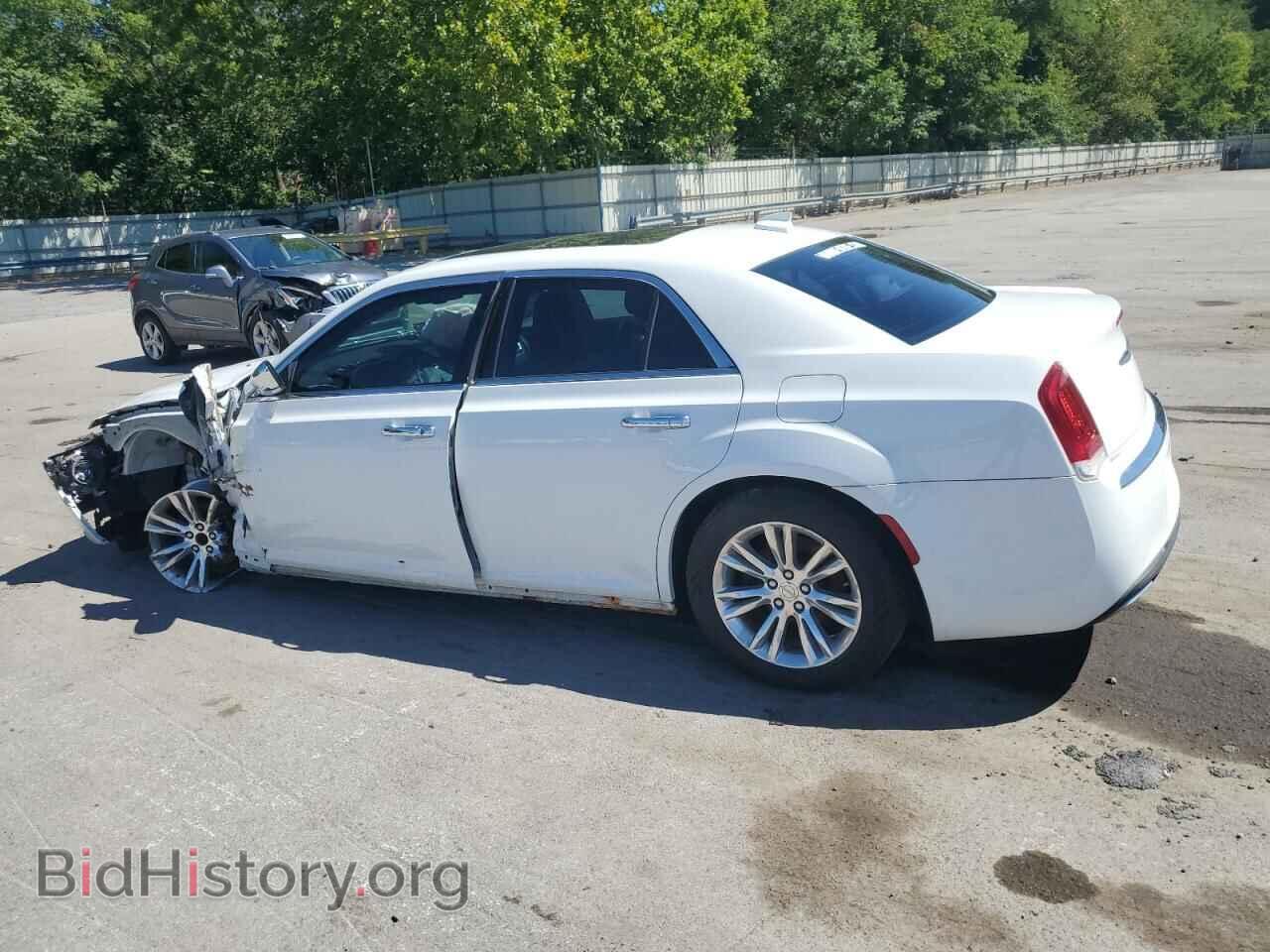 2016 CHRYSLER 300 - VIN: 2C3CCAEG5GH156352 - Фото 2